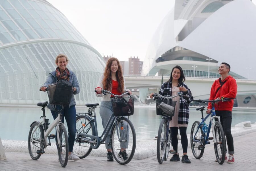 Valencia Guided Bike or E-Bike Tour in Small Group - The Itinerary: What You Will See and Experience