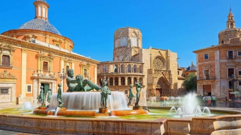Valencia: Old Town Walking Tour - Practical Details and How It Adds Value