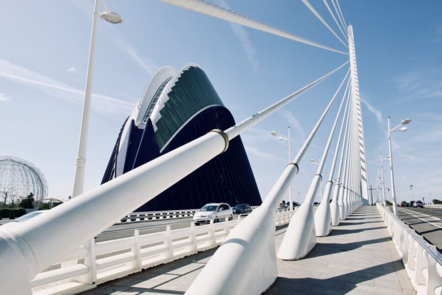 Valencia: Private 4-Hour Walking Tour with Cathedral - Starting Point and Overall Structure