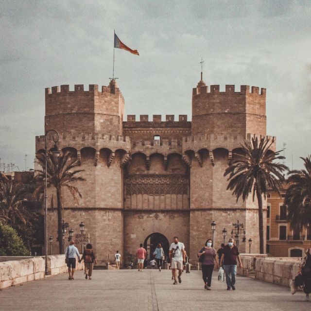 Valencia: Private and Guided City Walking Tour - Why This Tour Works Well
