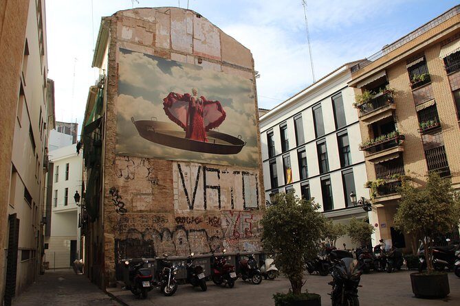 Valencia Street Art | Private Tour by Bike or Electric Ride - Who Will Love This Tour?