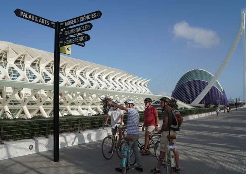 Valencia: Tapas tour + audio guide + bike all day - Who Is This Tour Best For?