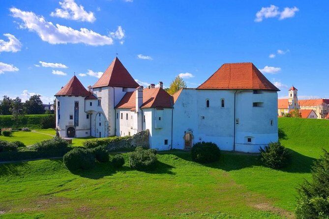Varazdin Baroque Town & Trakoscan Castle, Small Group from Zagreb - The Journey to Croatia’s Baroque Jewel and Castle
