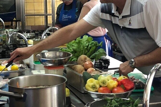 Vegan Cooking Class with Local Market Tour in Split - Detailed Breakdown of the Itinerary