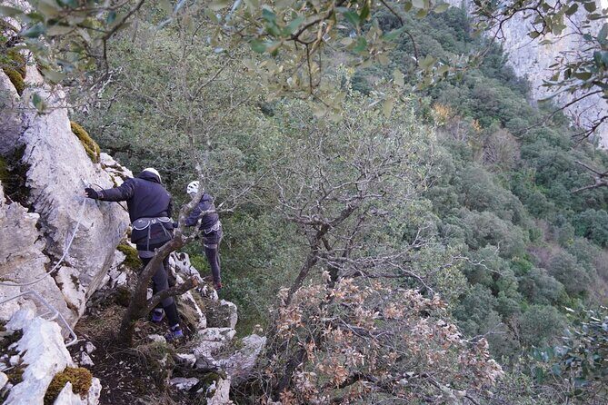 Via ferrata Stairway to heaven in La Hermida - Who Should Consider This Tour?