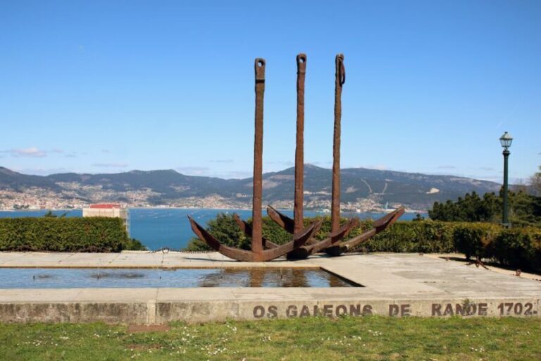 Vigo: Private Walking Tour with local guide - What Makes This Tour Stand Out