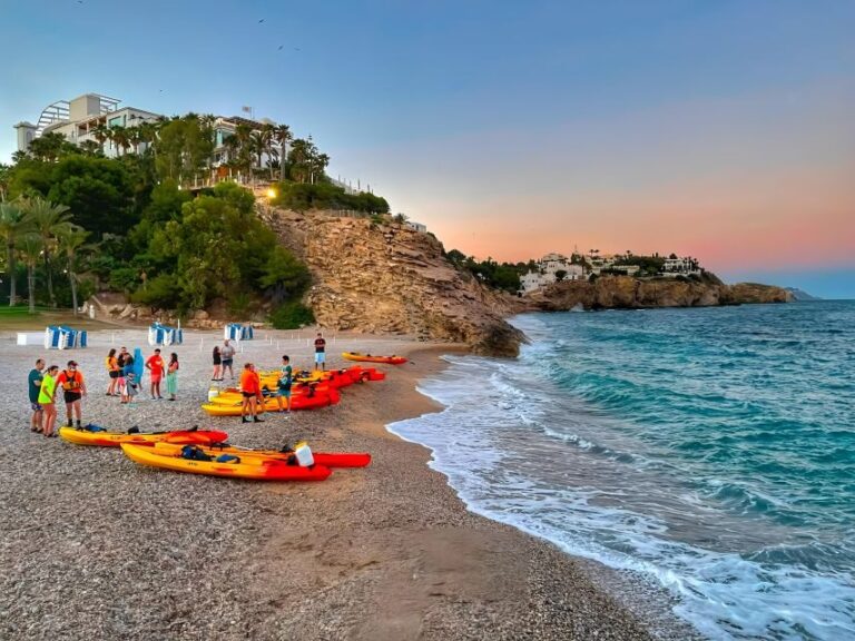 Villajoyosa: Moonlight kayaking and dinner under the stars - Detailed Itinerary Breakdown