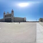 Virtual Reality Experience Fun And Tickets & Imageen - Who Would Love This Tour?