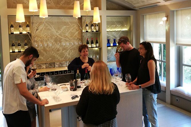 Visit a winery in Rioja - An In-Depth Look at the Rioja Private Wine Tour
