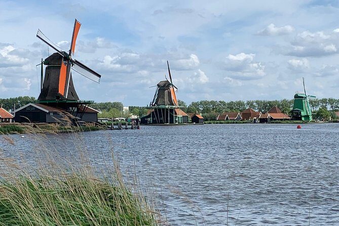 Visit Amsterdam Countryside with windmills by bike - Who Will Love This Tour?