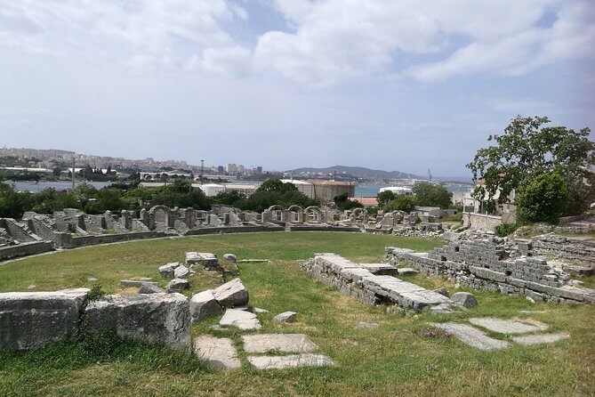 Visit Ancient Salona, Mighty Klis Fortress and Stella Croatica - Who Should Consider This Tour?