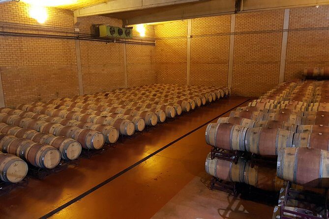 Visit and wine tasting with sausage and BODEGA PIRINEOS cheese - Frequently Asked Questions