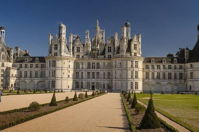 Visit of the Loire Valley Castles in one day from Paris - What Do Reviews Tell Us?