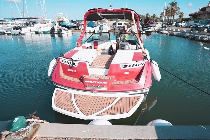 Wakesurfing, wakeboarding or Inflatable Tows in Bay of St Tropez - FAQ