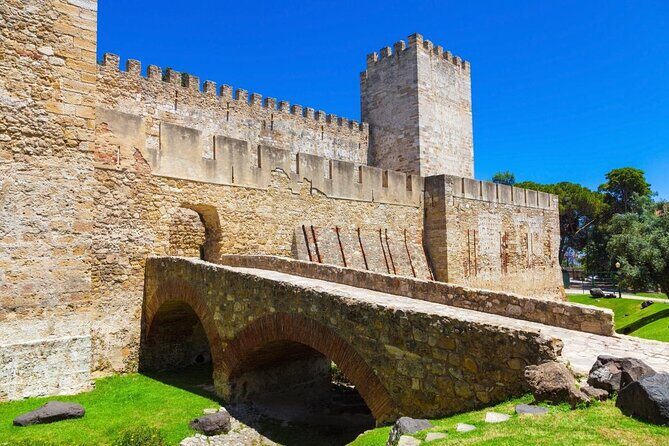 Walk Tour in Historical Cascais - Experience the Heart of Cascais with a 2-Hour Walking Tour