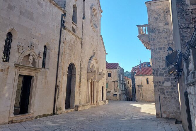 Walking Tour in old town Korcula 1 Hour - The Experience: What to Expect