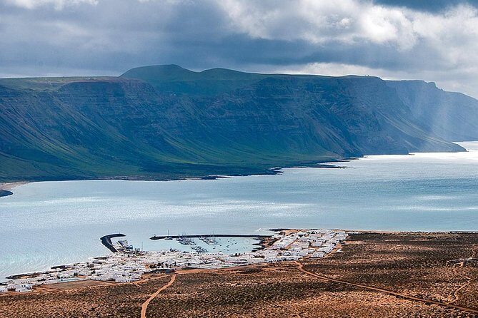 Walking Tour through La Corona Volcano and Famara Cliff - Who Would Love This Tour?