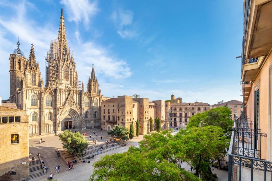 Welcome to Barcelona! Your Essential Orientation Tour. - The Value of a Guided Intro to Barcelona