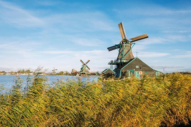 Windmill Tour from Amsterdam, Including Volendam & Marken - Authenticity and Experience