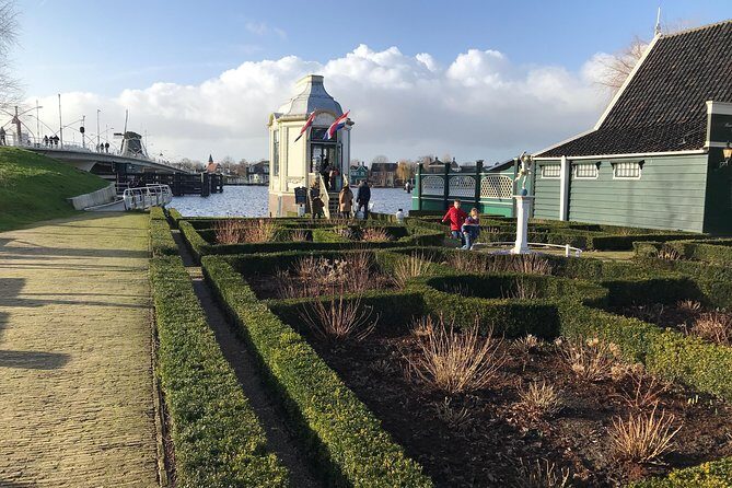 Windmill village Zaanse Schans guided tour Amsterdam region - Authentic Experiences and Insights from Travelers