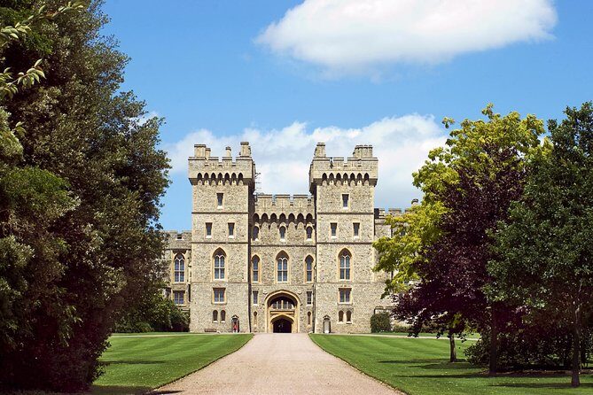Windsor Castle, Stonehenge, and Oxford Day Trip from London - Deep Dive Into Each Stop