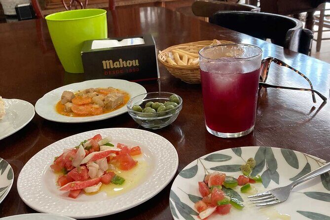Wine and Tapas walking Tour in Malaga - What’s Included and What to Keep in Mind
