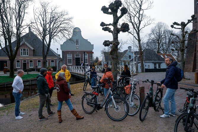 Wonderful Windmills of Zaanse Schans E Bike tour from Amsterdam - FAQ