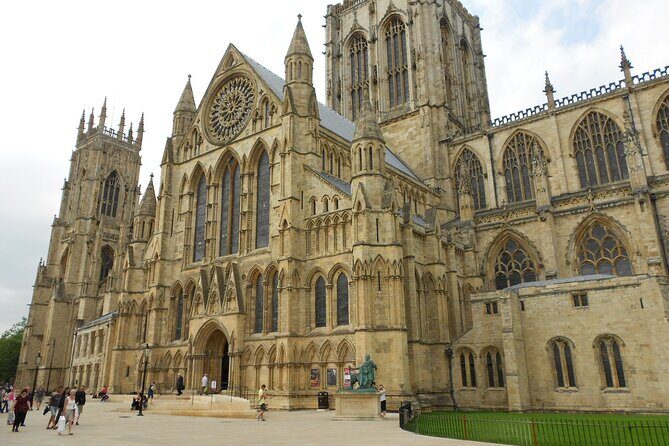 York Witches and History Walking Tour - The Experience: What You Can Expect