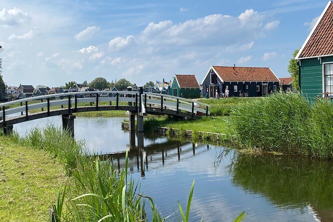 Zaanse Schans Windmills & Zaandam: Countryside Electric Bike Tour - An Honest Look at the Drawbacks