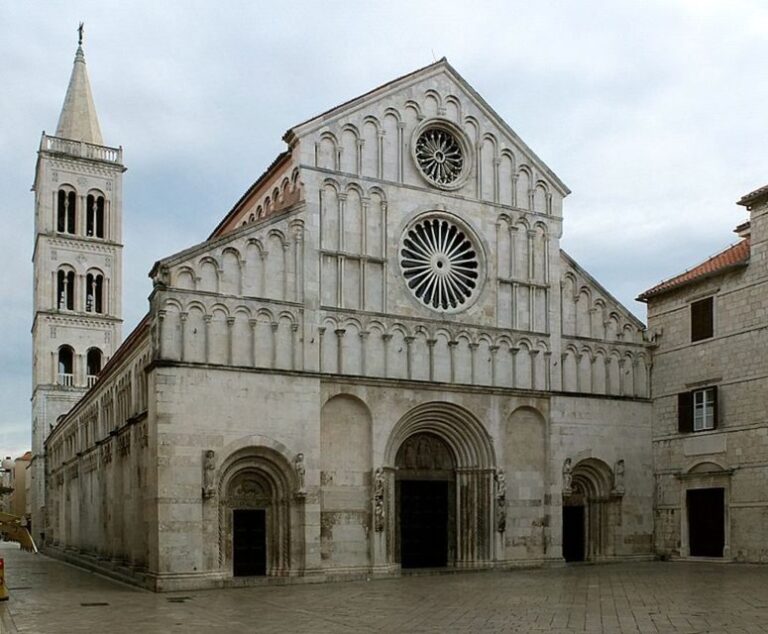 Zadar: Old Town Highlights Guided Walking Tour - Who Will Love This Tour?