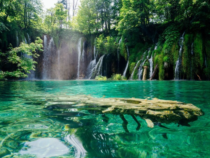 Zadar: Plitvice Lakes Guided Day Tour with Tickets - Post-Tour: Zadar Old Town