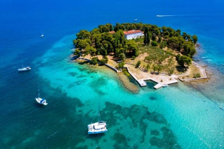 Zadar: SpeedBoat Beach Escape to Islands Snorkeling, Drinks - The Group and Flexibility