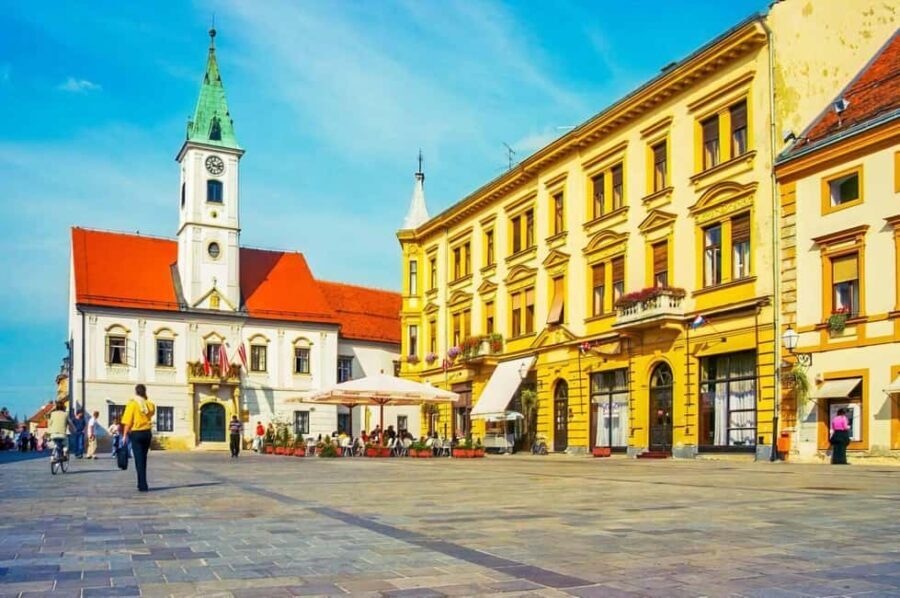 Zagreb: Private day trip to Varadin & Trakoan Castle - Trakoan Castle: Croatia’s Fairytale Fortress