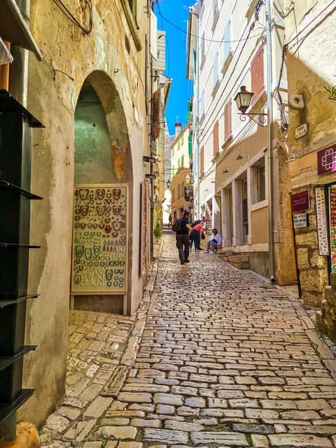 Zagreb: Private Istria Tour with Rovinj & Truffle Tasting