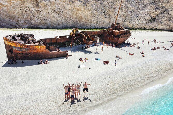 Zakynthos Half day tour Shipwreck beach Blue Caves by small boat - FAQ