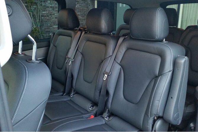 1-15 persons Taxi or Bus Transfer Airport Amsterdam to Amsterdam - Who Is This Transfer Best For?