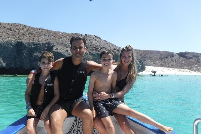 1 Day Espiritu Santo Island Wonders, Sea Lions and Paddleboard Adventure - An In-Depth Look at the Espiritu Santo Island Tour