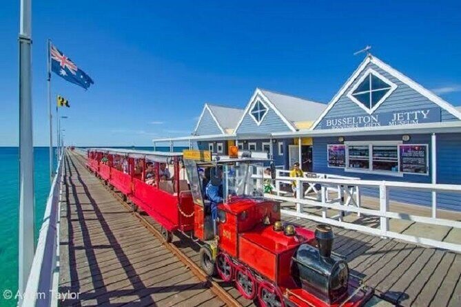1 Day Margaret River Sightseeing Tour from Perth - The Overall Experience: Transportation, Timing, and Group Size
