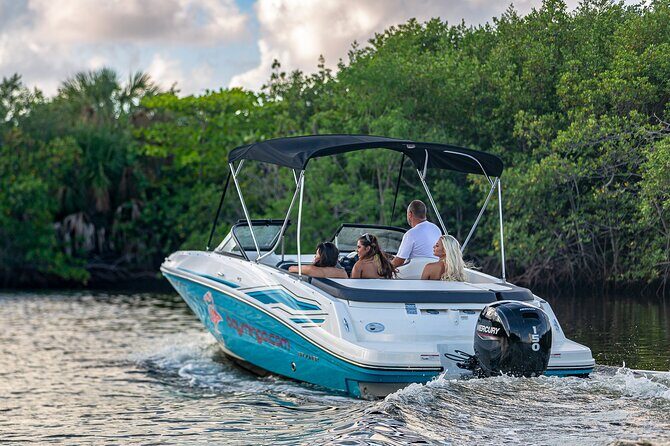 1 Hour-Relaxing Private Boat Tour - Fort Lauderdale (Up to 6 Pax) - Who Will Love This Tour?