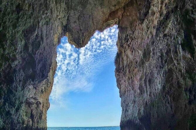 1-Hour Sea Caves and Boat Tour in Ortigia Syracuse - Authenticity and Value