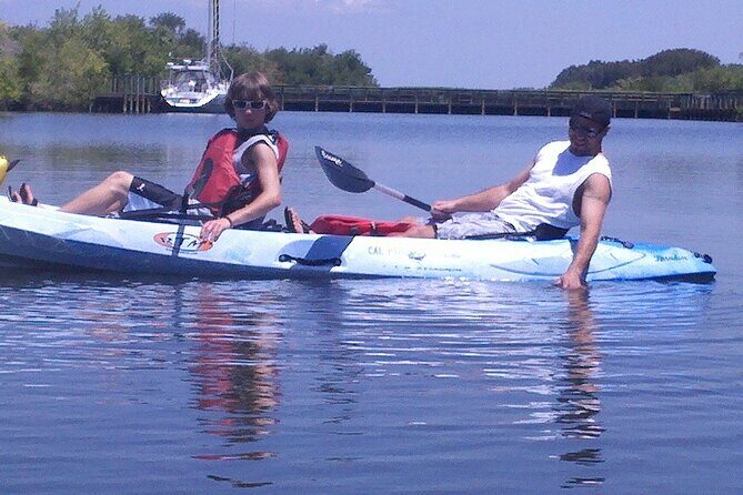 1-Hour Tandem Kayak Rental with Manatee & Dolphin sightings - Who would love this tour?