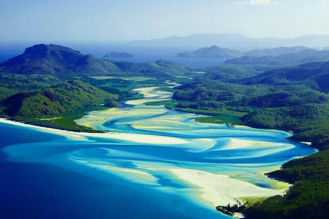 1-Hour Whitsunday Islands and Heart Reef Scenic Flight - Authentic Experiences and Passenger Feedback