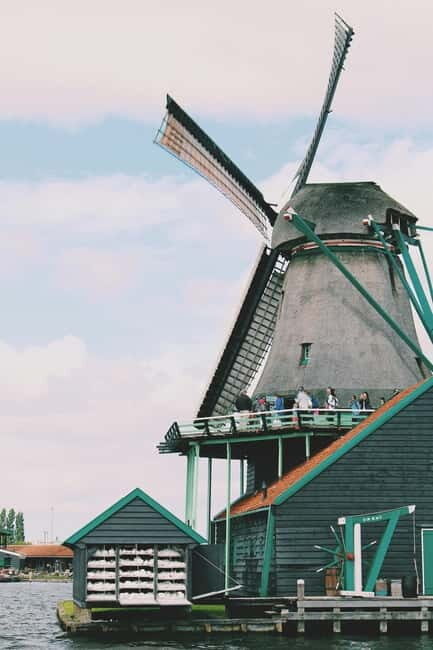10-Hour Day Tour to Zaanse Schans and Giethoorn - Deep Dive into the Itinerary