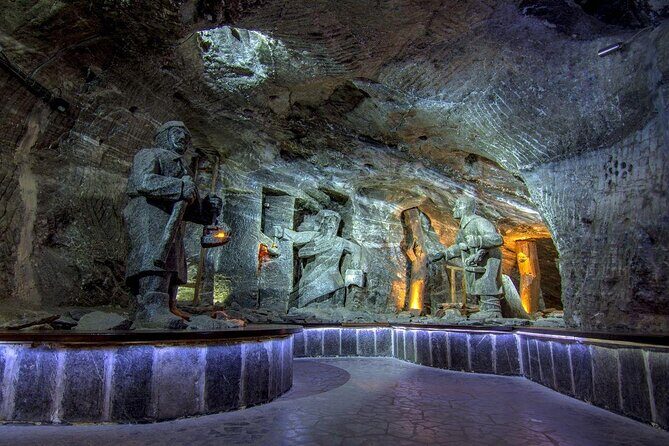 12 Day Private Tour of Poland with Hotels - Discovering Poland in 12 Days: An In-Depth Review