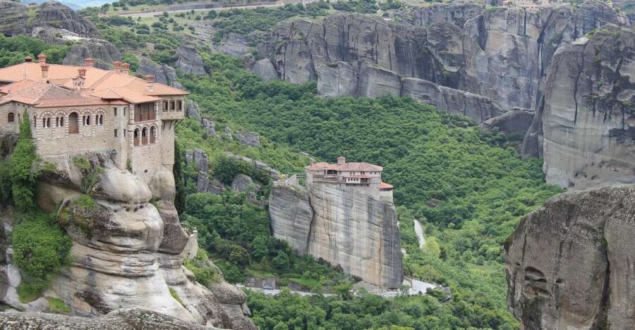 2 Day Private Tour Delphi & Meteora a Trip of a Lifetime - An In-Depth Look at the 2-Day Private Tour of Delphi & Meteora