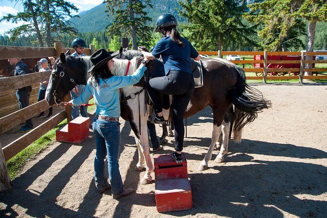 2 Hour Banff Horseback Riding Adventure - Who Will Love This Tour?