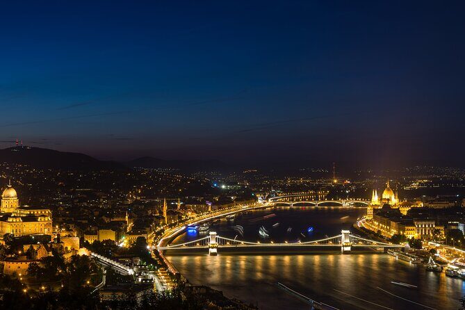 2-Hour Private Night Tour of Budapest - In-Depth Look at the Itinerary
