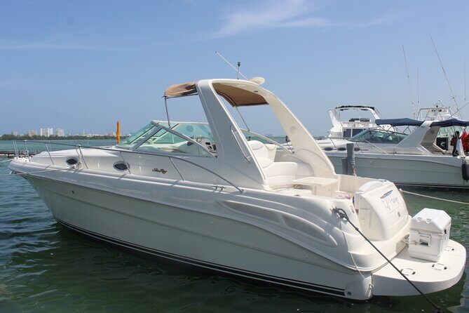 2-hour Private Sunset Cruise on a luxury yacht in Cancun Bay 25P18 - What Travelers Say