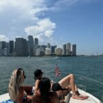 2 Hour Serenity and Scenic Yacht Tour with Champagne - Who Is This Tour Best For?