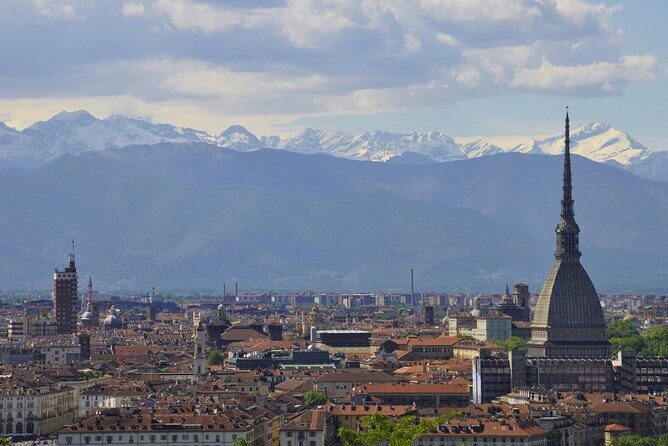 2-hour Turin guided small group walking tour - Why This Tour Offers Value